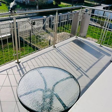 Apartman Bago Deluxe Near Zagreb Airport เวลิคาโกริตซา ภายนอก รูปภาพ