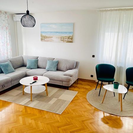 Apartman Bago Deluxe Near Zagreb Airport เวลิคาโกริตซา ภายนอก รูปภาพ