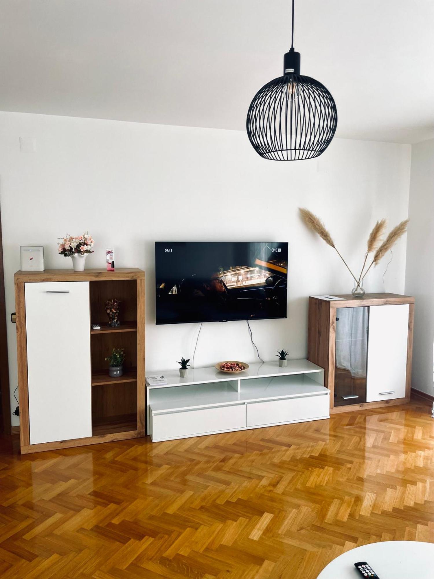 Apartman Bago Deluxe Near Zagreb Airport เวลิคาโกริตซา ภายนอก รูปภาพ