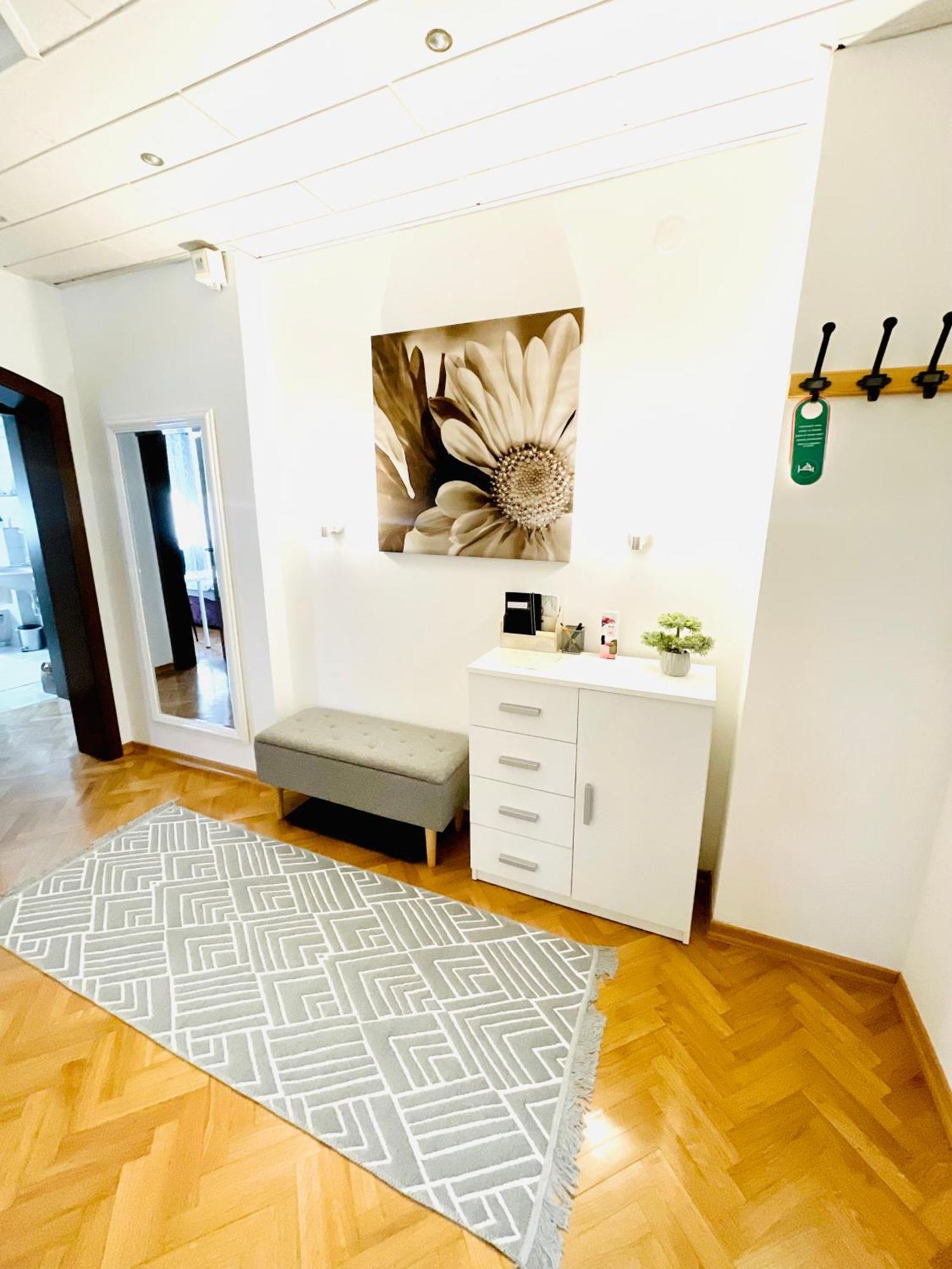 Apartman Bago Deluxe Near Zagreb Airport เวลิคาโกริตซา ภายนอก รูปภาพ