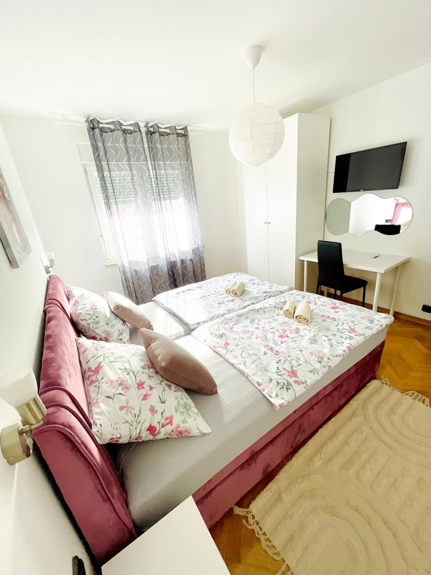 Apartman Bago Deluxe Near Zagreb Airport เวลิคาโกริตซา ภายนอก รูปภาพ