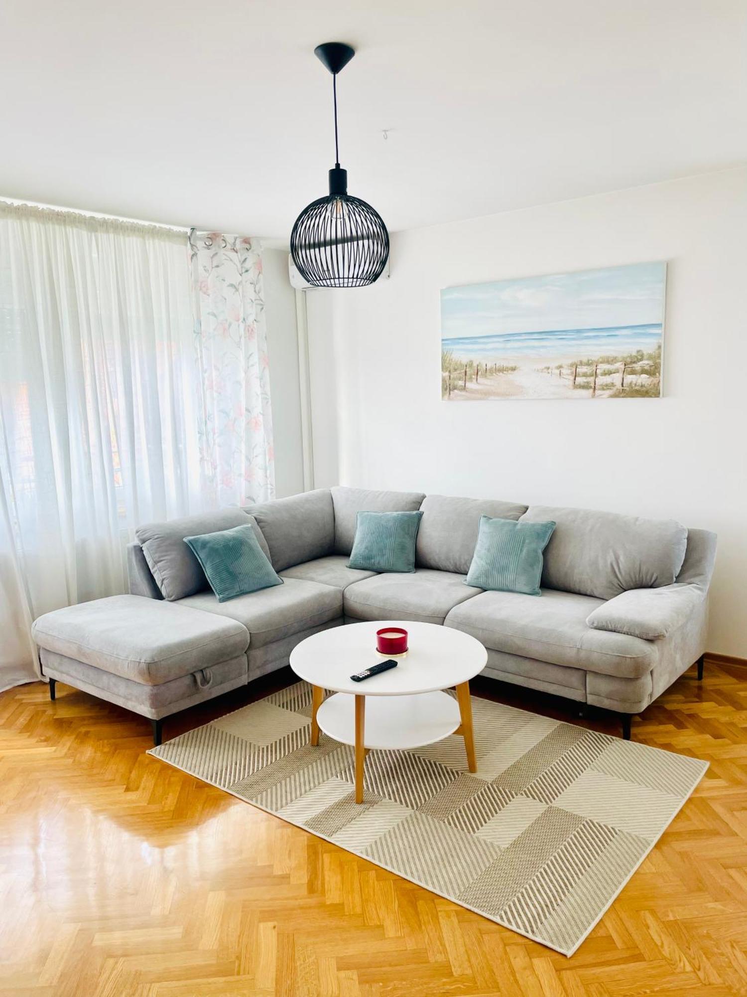 Apartman Bago Deluxe Near Zagreb Airport เวลิคาโกริตซา ภายนอก รูปภาพ