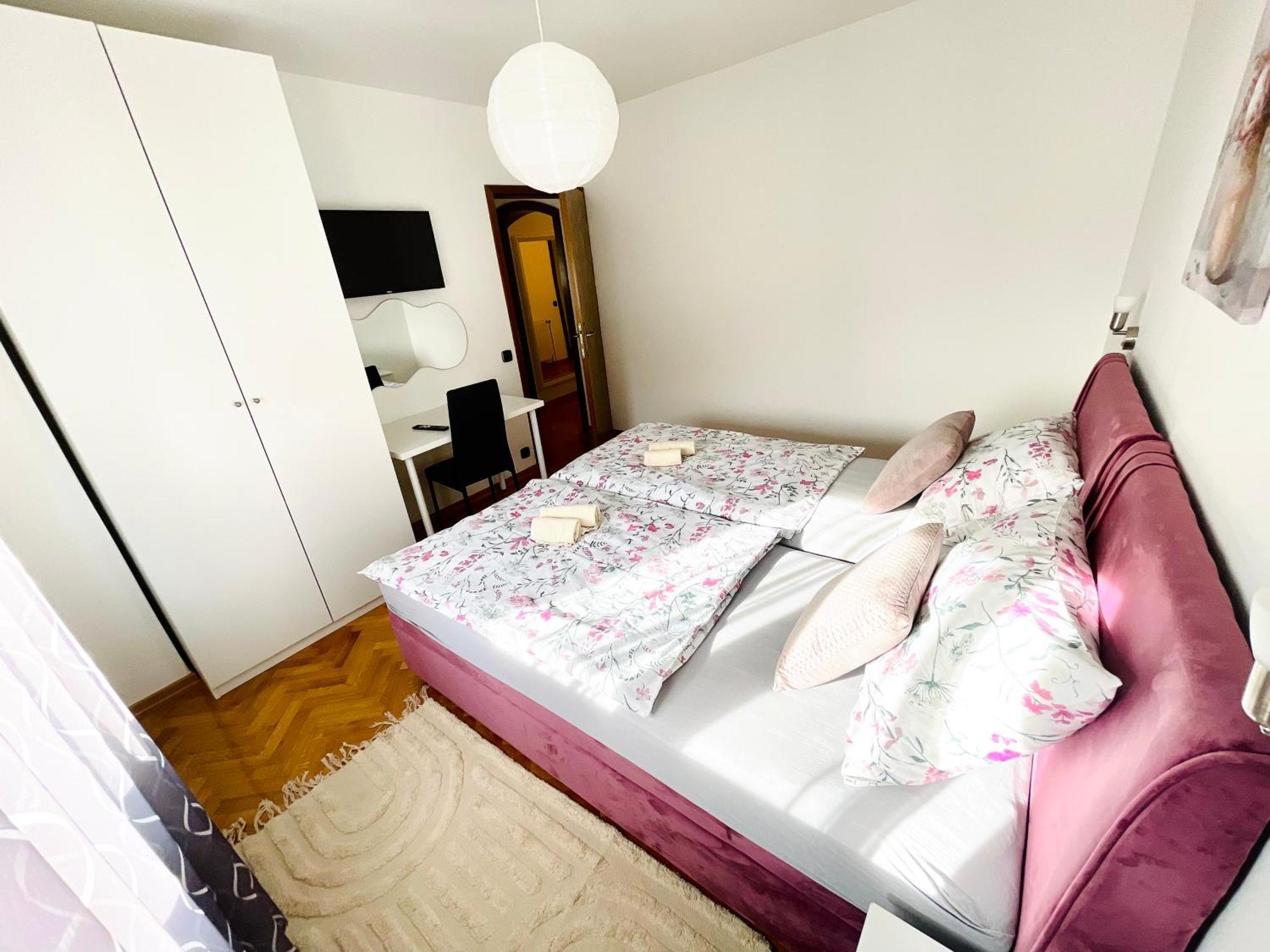 Apartman Bago Deluxe Near Zagreb Airport เวลิคาโกริตซา ภายนอก รูปภาพ