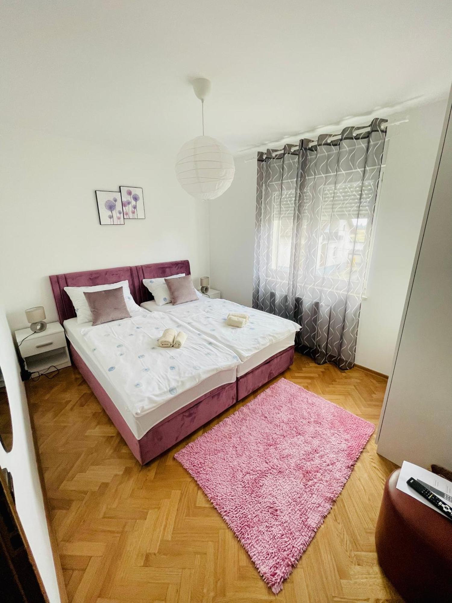 Apartman Bago Deluxe Near Zagreb Airport เวลิคาโกริตซา ภายนอก รูปภาพ