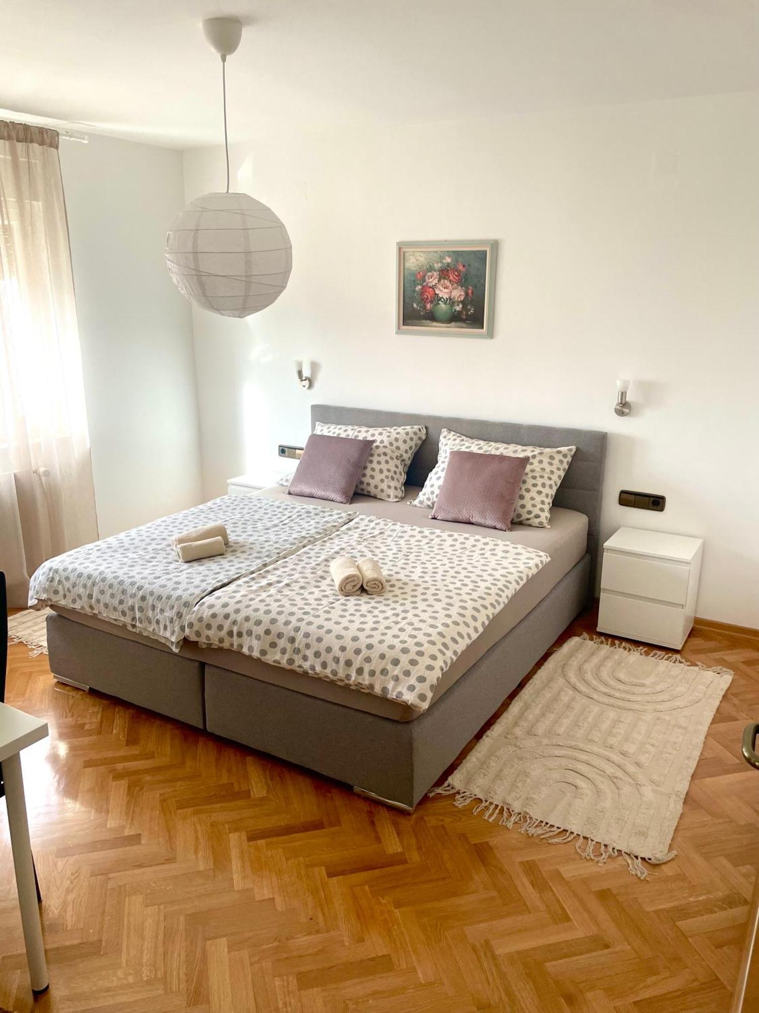 Apartman Bago Deluxe Near Zagreb Airport เวลิคาโกริตซา ภายนอก รูปภาพ